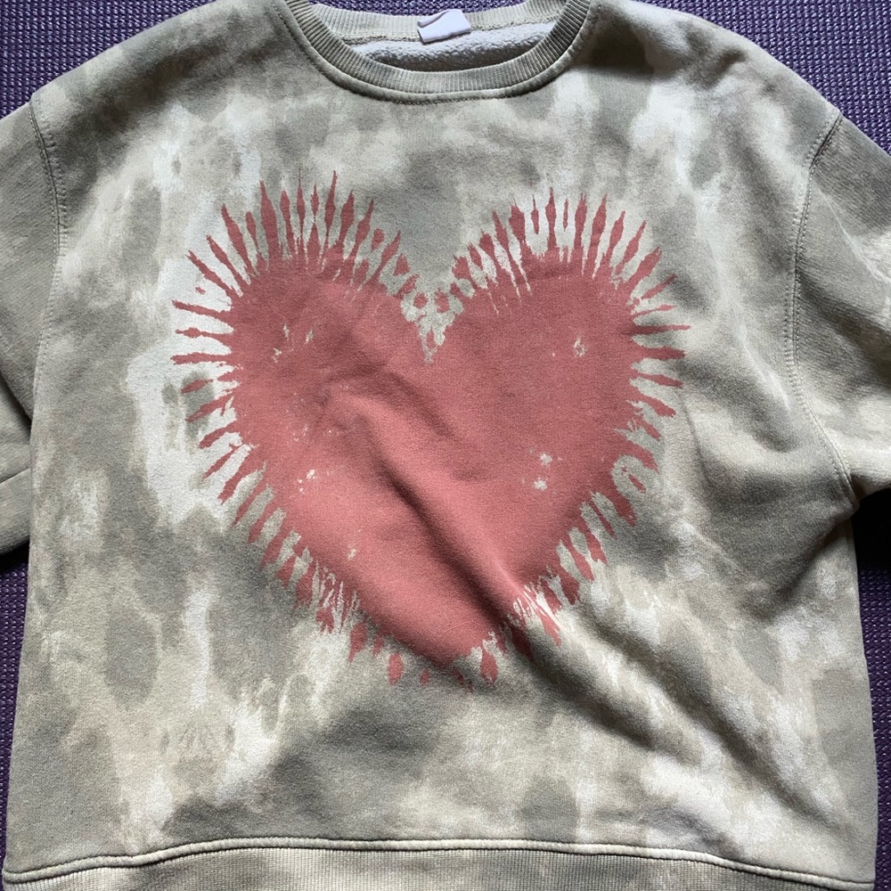 ZARA green and pink heart hoodie 💚💗 size kids 11-12
